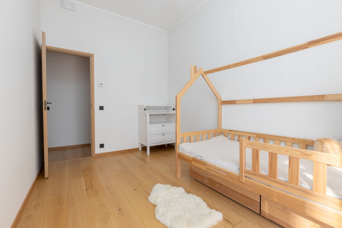 Rae vald, Rae küla, Graniidi tee 23/4