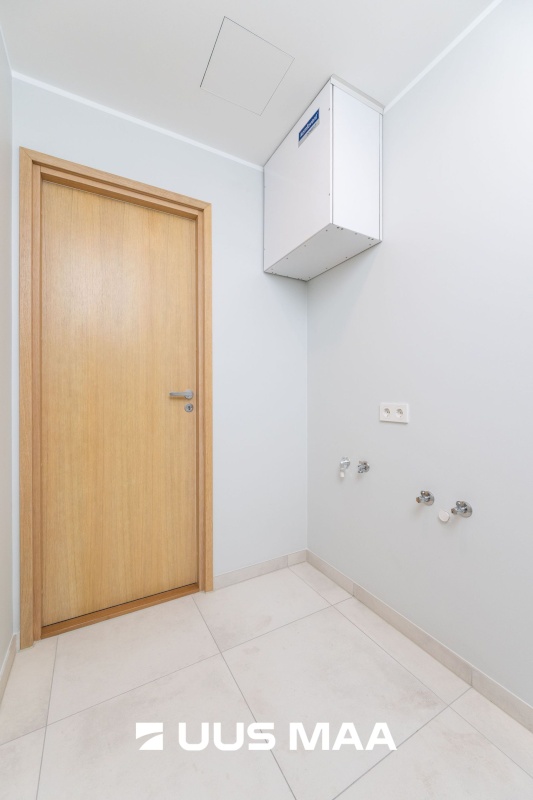 Tallinn, Kesklinna linnaosa, Kassisaba, Paldiski mnt 21