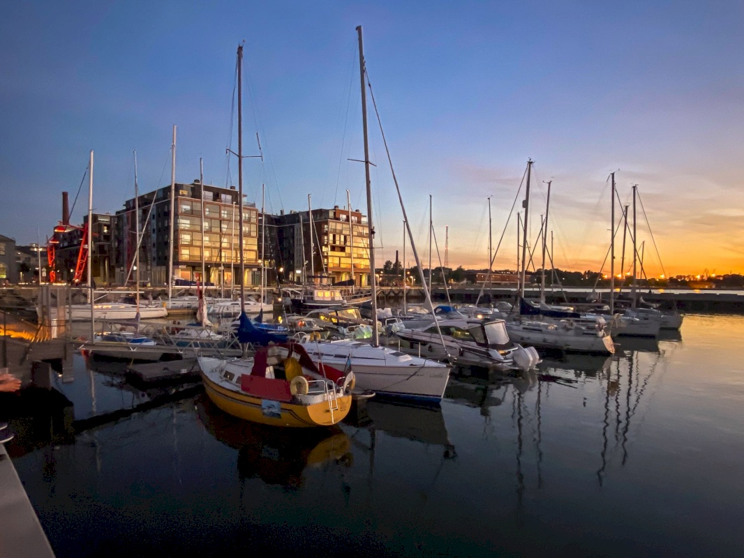 Tallinn, Põhja-Tallinna linnaosa, Kalamaja, Allveelaeva 4