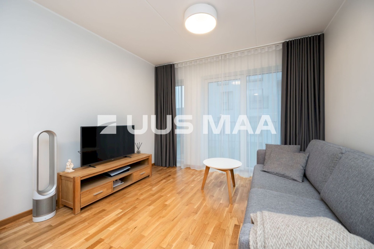 Saue vald, Laagri alevik, Kooli tn 3