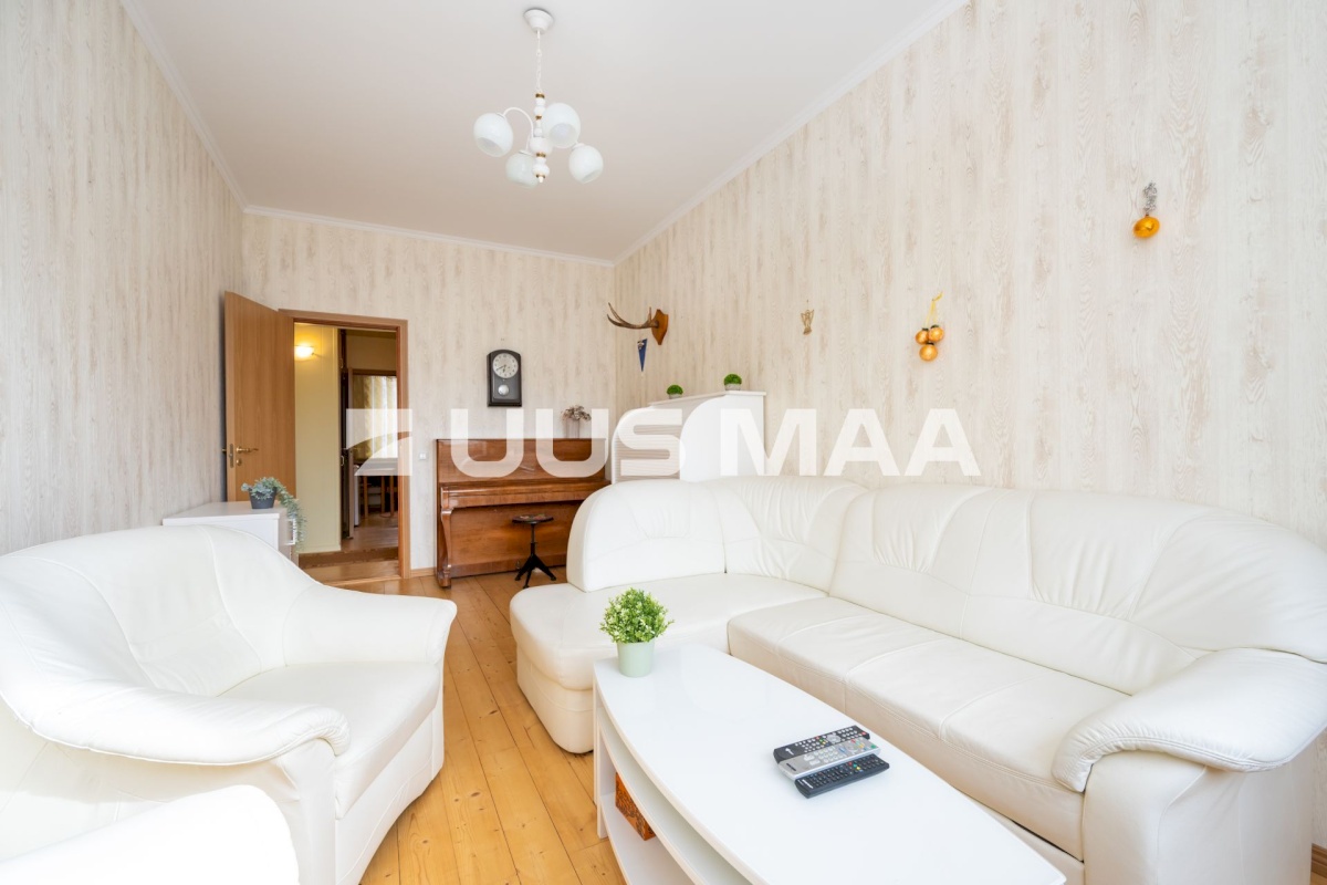 Tallinn, Kesklinna linnaosa, Maakri, A. Lauteri 1