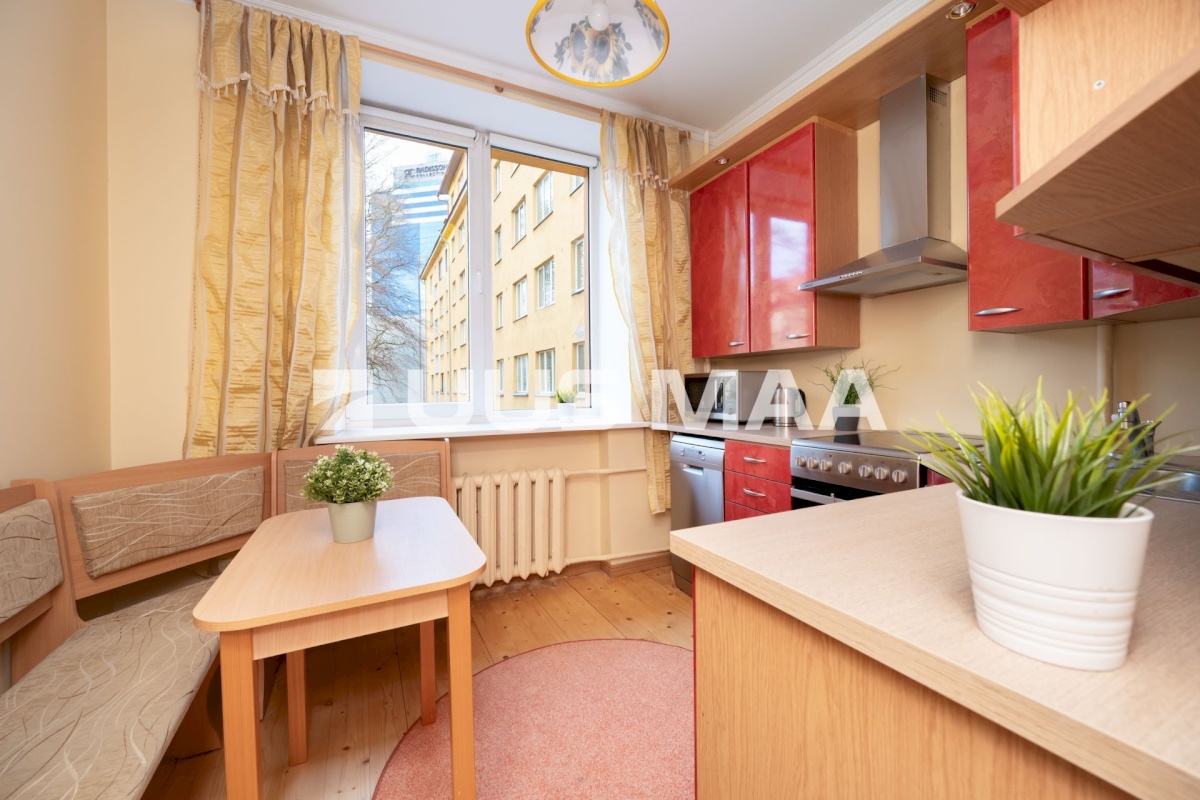 Tallinn, Kesklinna linnaosa, Maakri, A. Lauteri 1