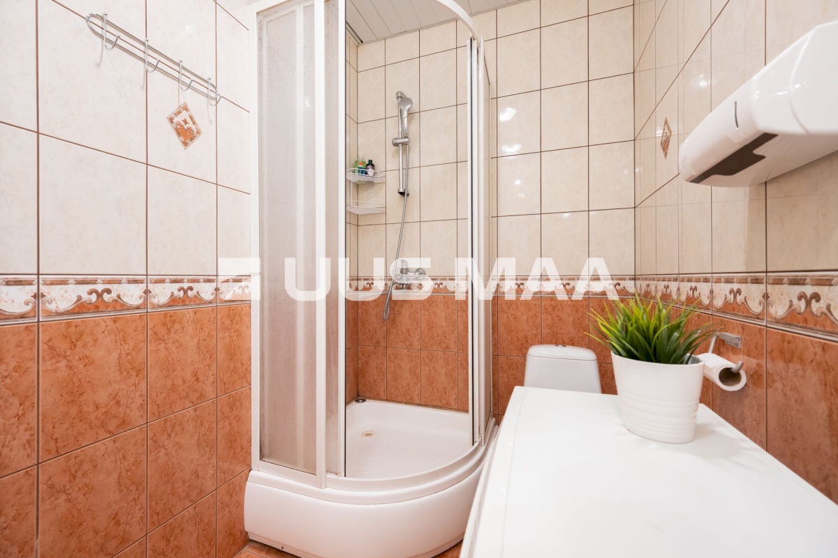 Tallinn, Kesklinna linnaosa, Maakri, A. Lauteri 1