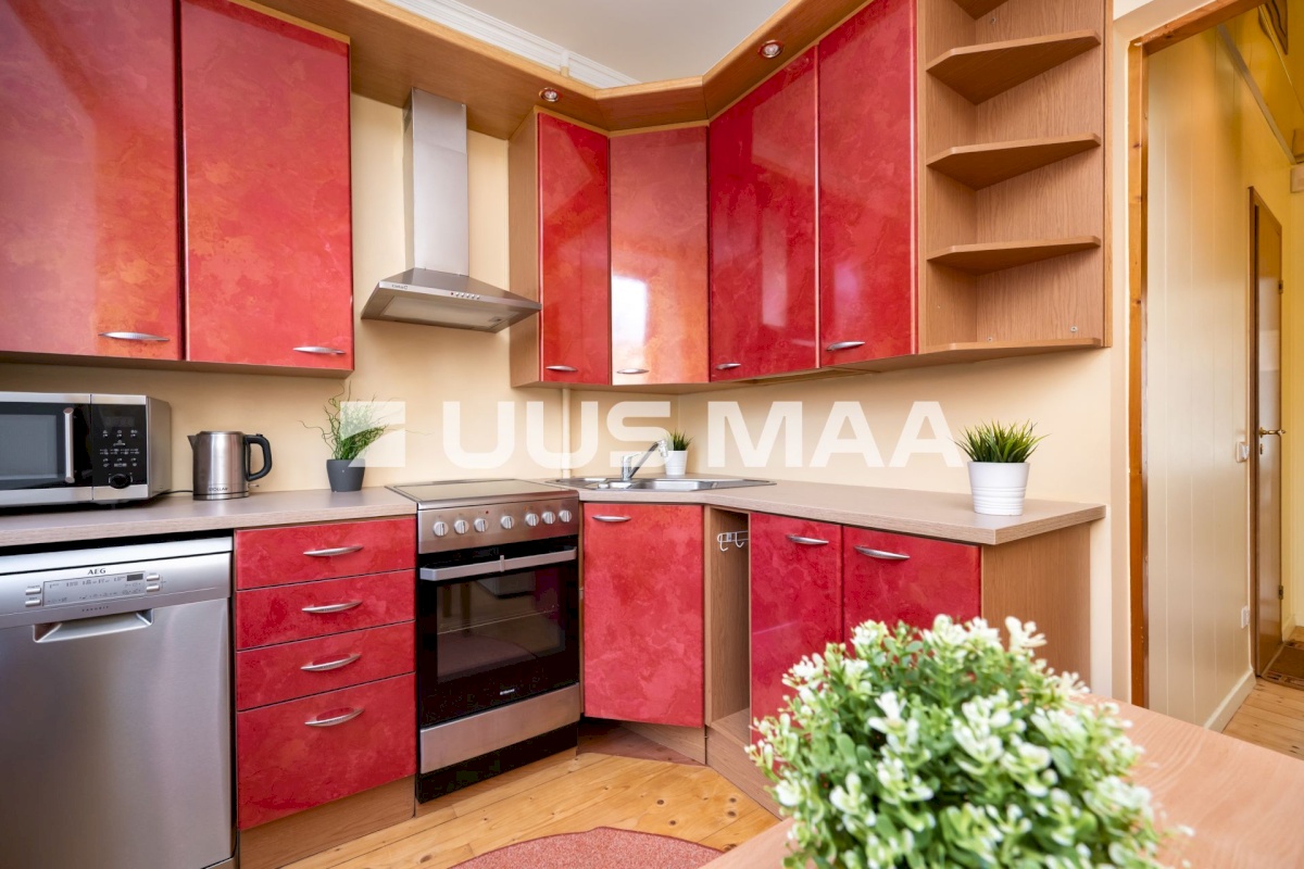 Tallinn, Kesklinna linnaosa, Maakri, A. Lauteri 1