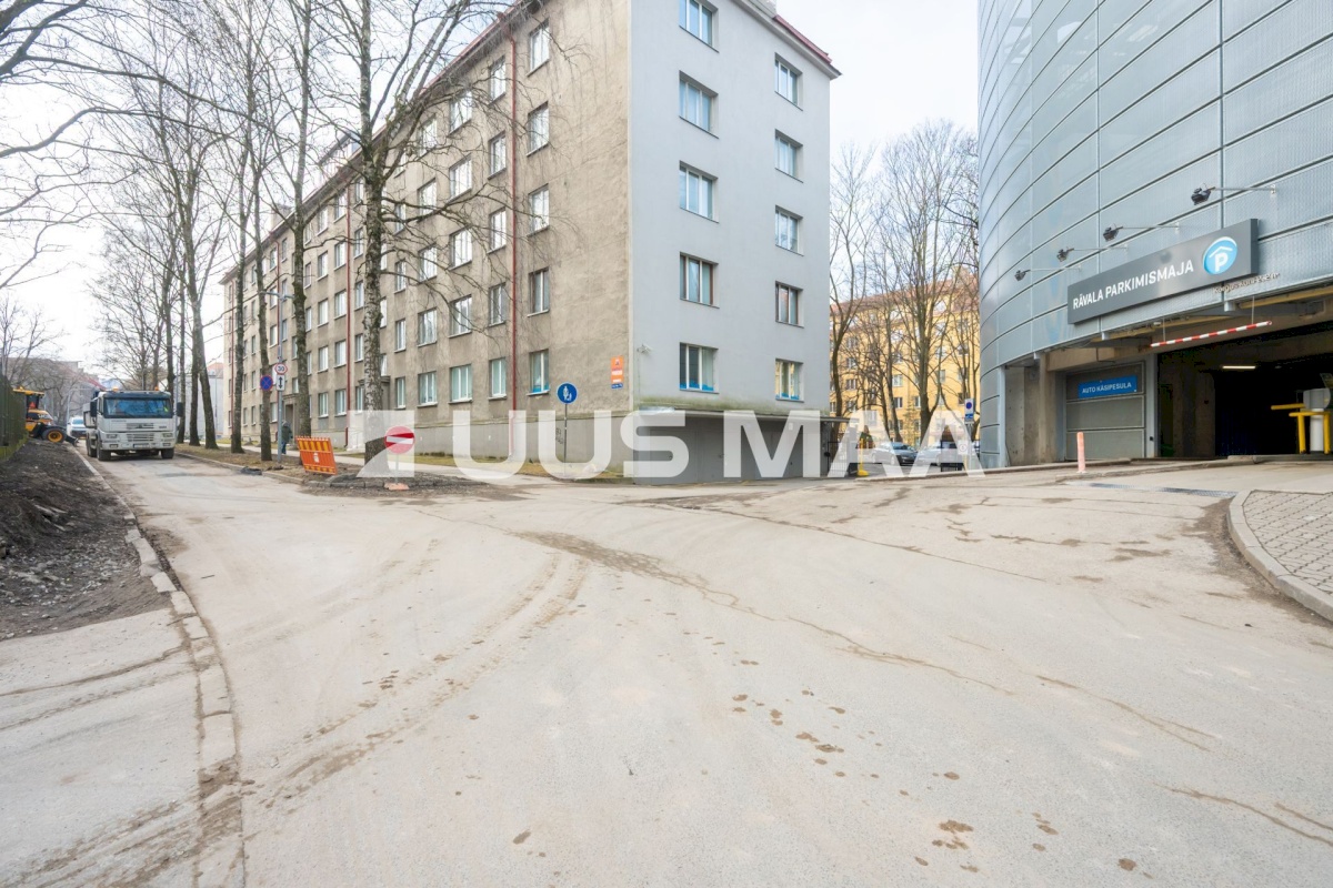 Tallinn, Kesklinna linnaosa, Maakri, A. Lauteri 1