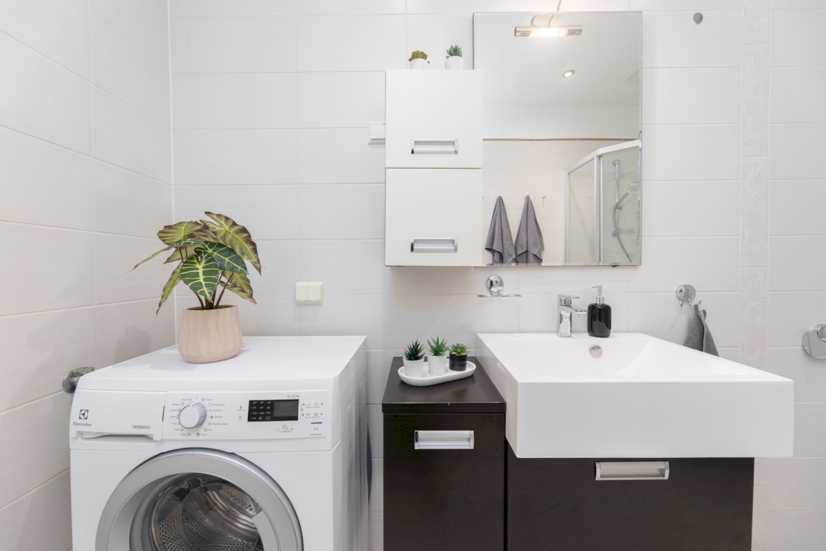 Tallinn, Kesklinna linnaosa, Pärnu mnt 27