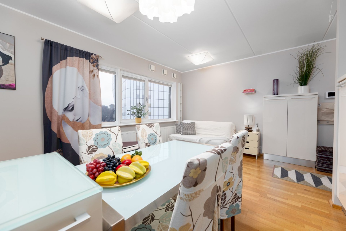 Tallinn, Kesklinna linnaosa, Suur-Ameerika 12