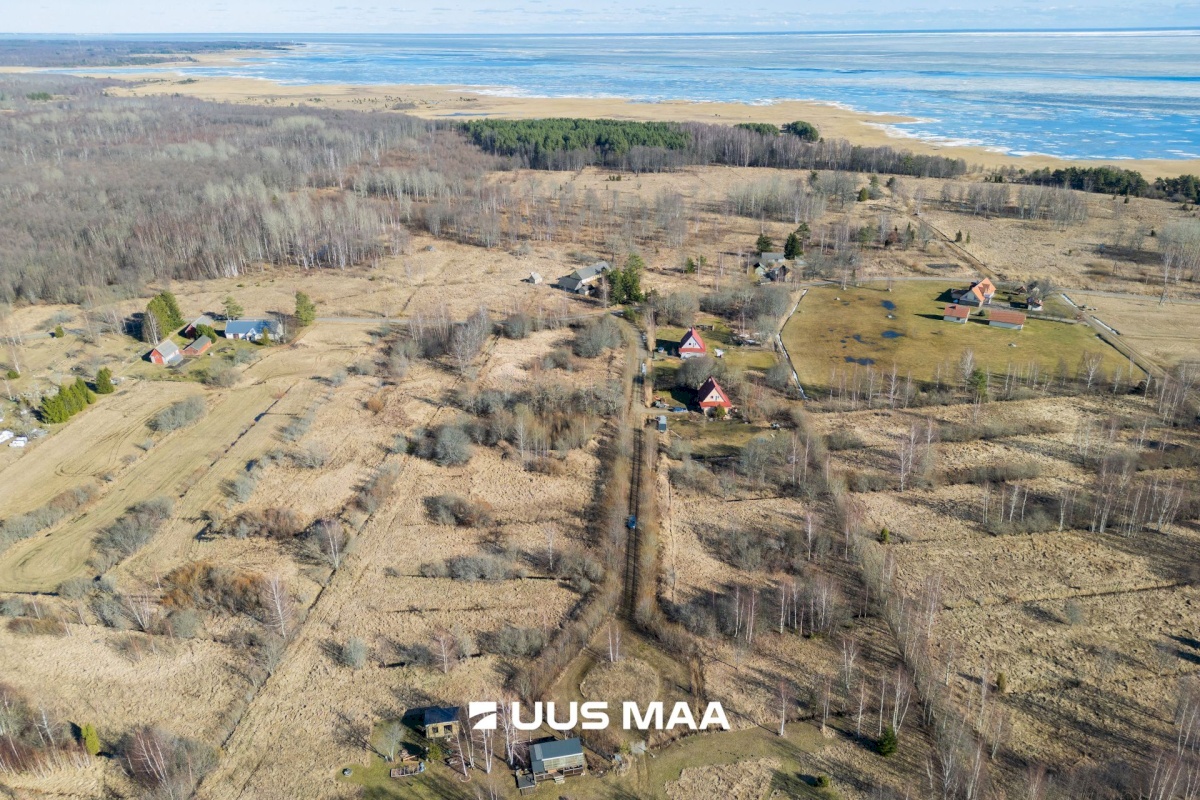 Pärnu linn, Peerni küla, Lahe