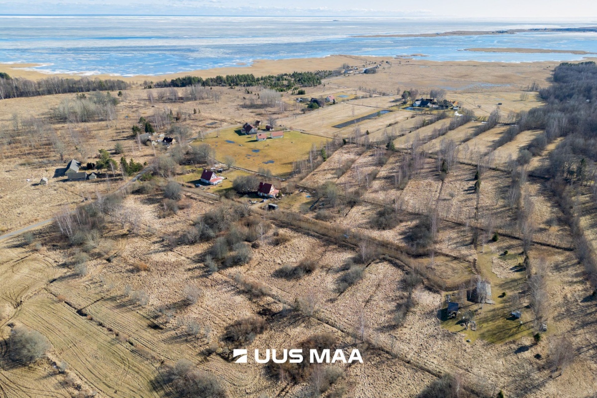 Pärnu linn, Peerni küla, Lahe