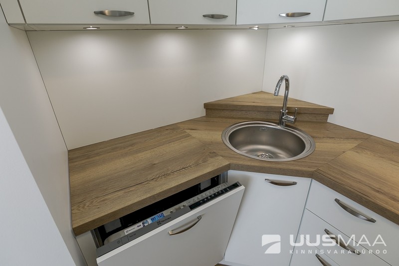 Tallinn, Mustamäe linnaosa, Sääse, Kuklase 18