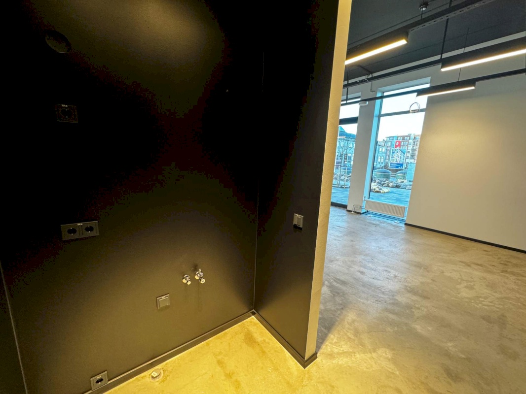 Tallinn, Põhja-Tallinna linnaosa, Allveelaeva tn 4