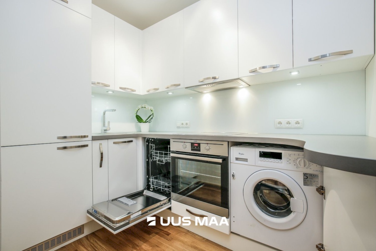 Tallinn, Kesklinna linnaosa, F.R. Kreutzwaldi 22