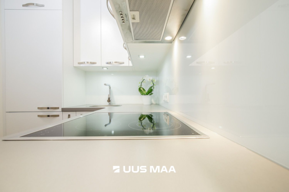 Tallinn, Kesklinna linnaosa, F.R. Kreutzwaldi 22