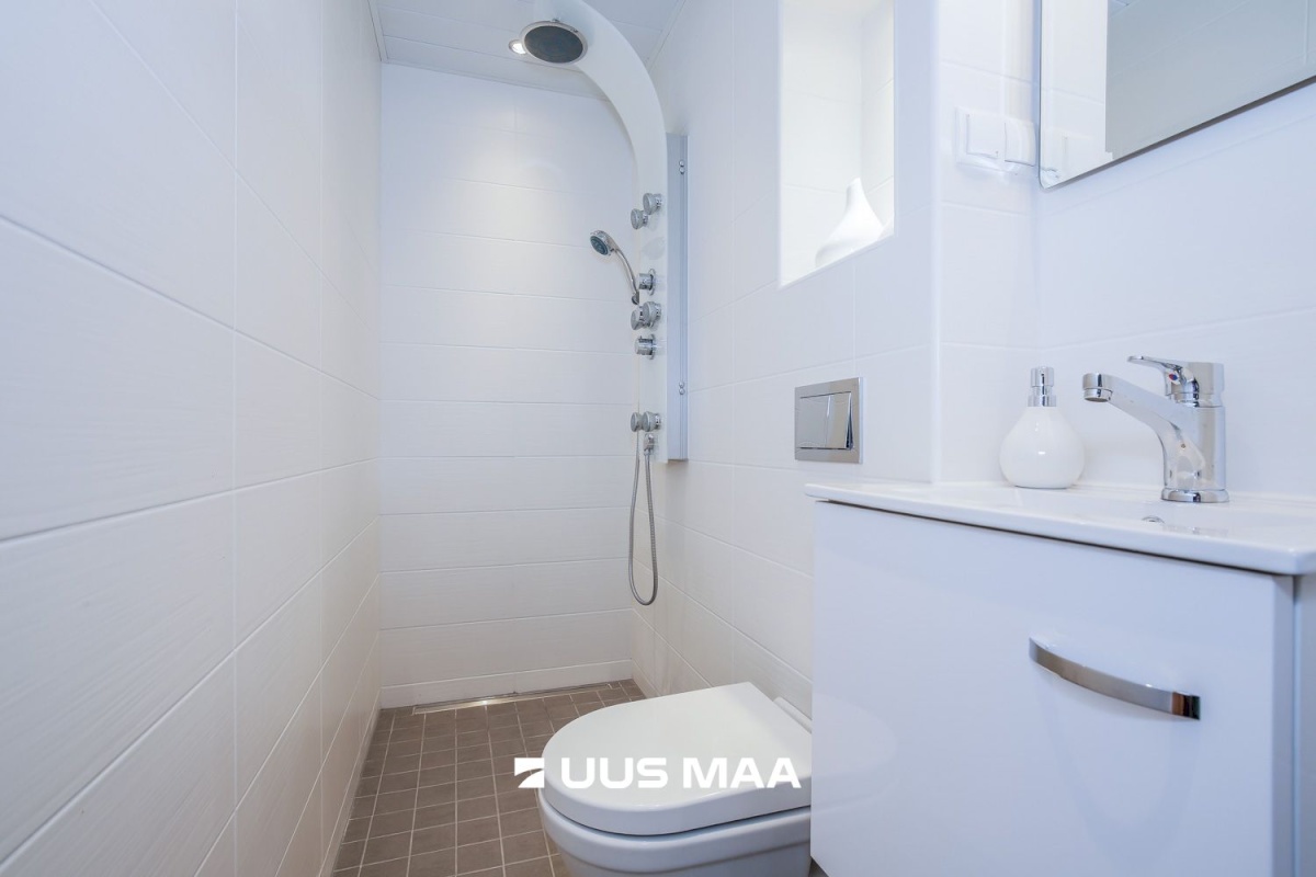 Tallinn, Kesklinna linnaosa, F.R. Kreutzwaldi 22