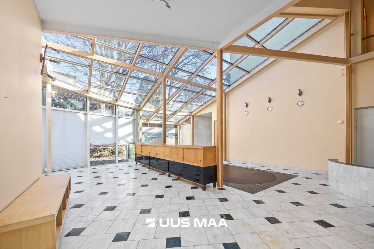 Tallinn, Pirita linnaosa, Merivälja, Lääne tee 1