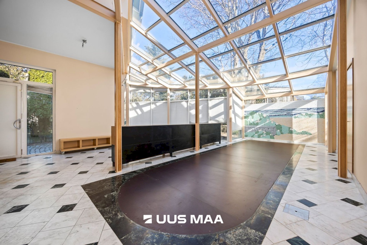 Tallinn, Pirita linnaosa, Merivälja, Lääne tee 1