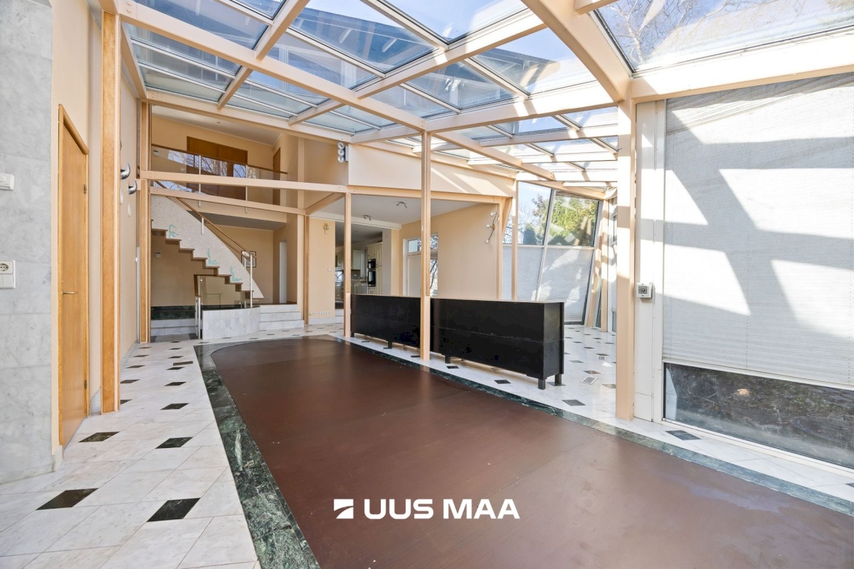 Tallinn, Pirita linnaosa, Merivälja, Lääne tee 1