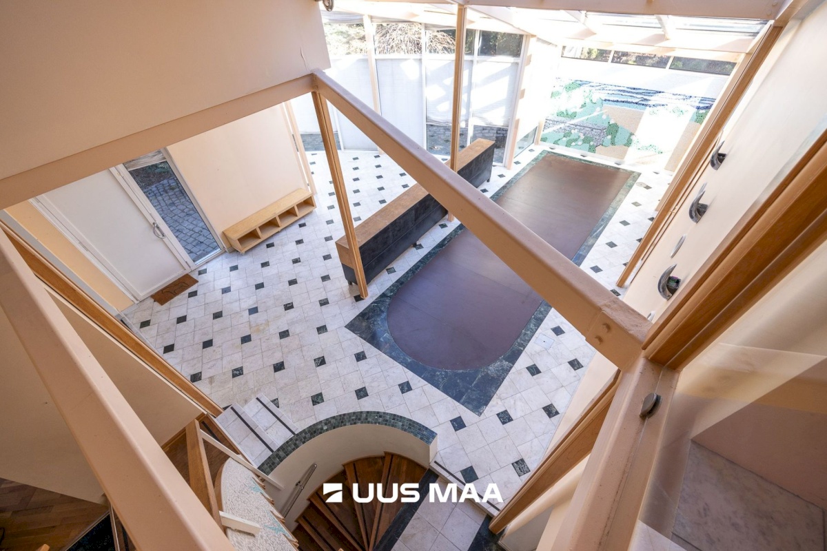 Tallinn, Pirita linnaosa, Merivälja, Lääne tee 1