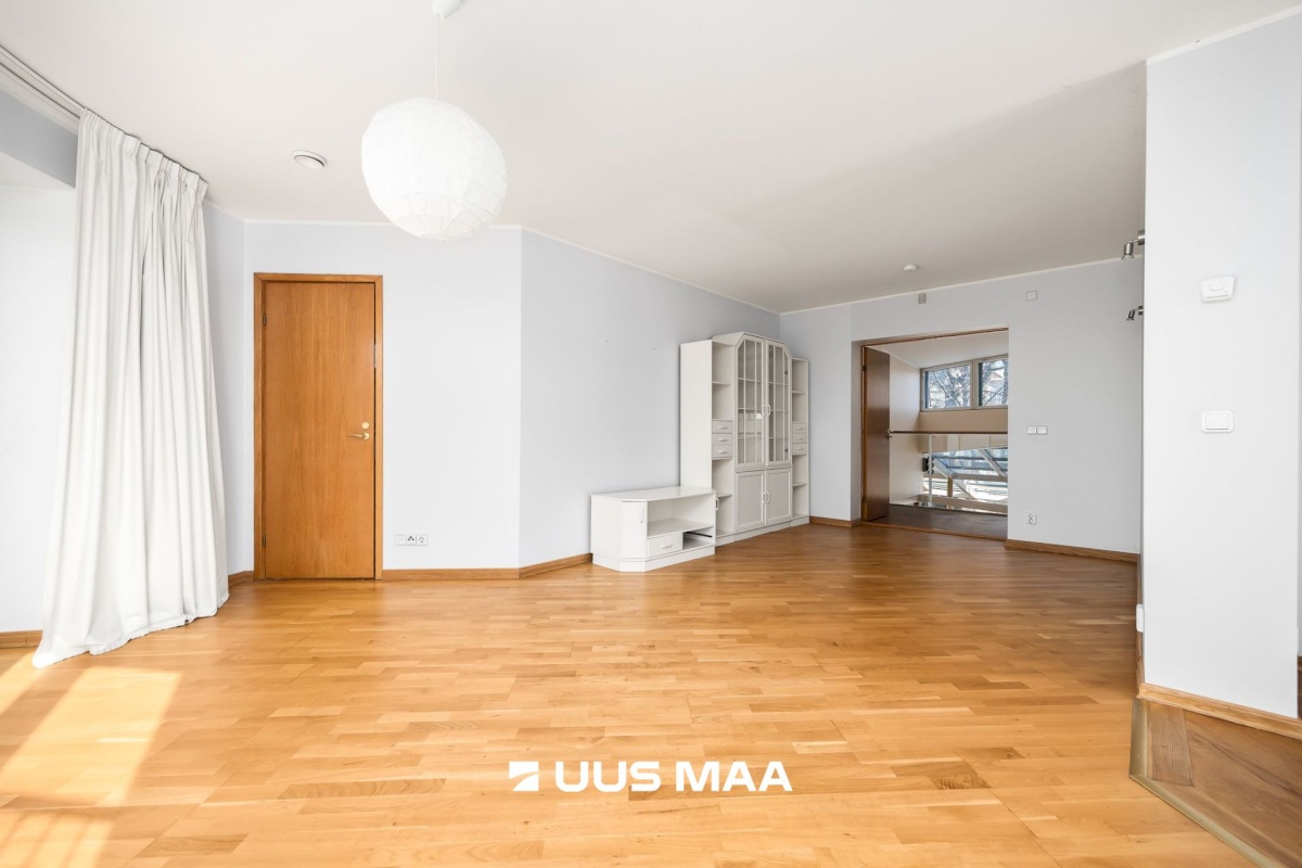 Tallinn, Pirita linnaosa, Merivälja, Lääne tee 1