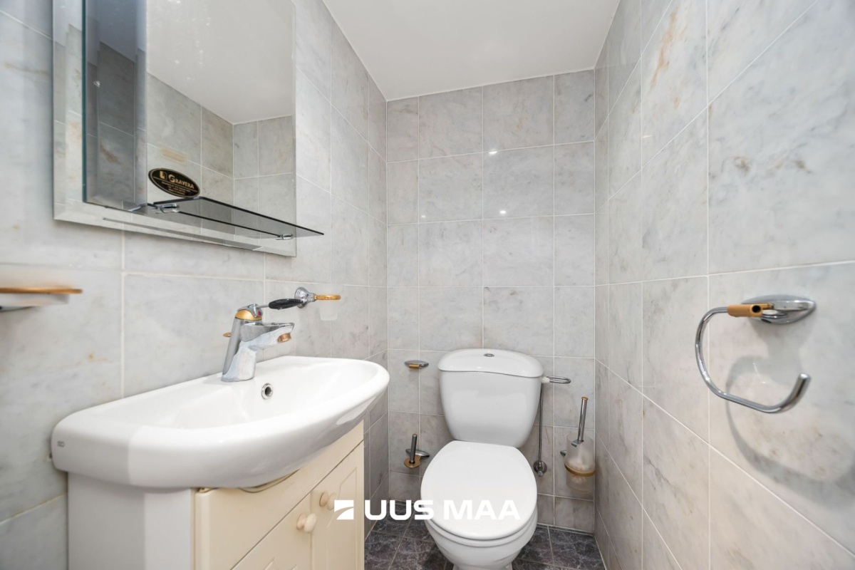 Tallinn, Pirita linnaosa, Merivälja, Lääne tee 1