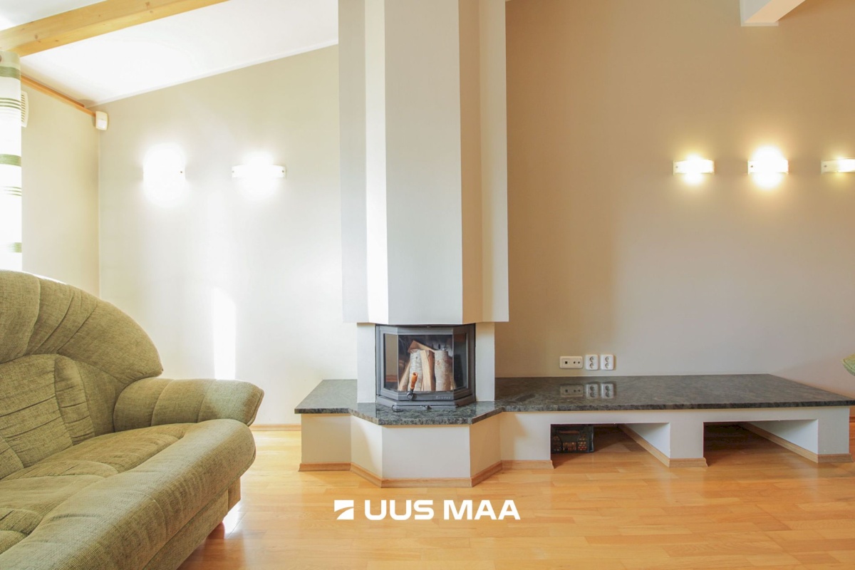 Pärnu linn, Pärnu linn, Kesklinn, Side tn 2a/2