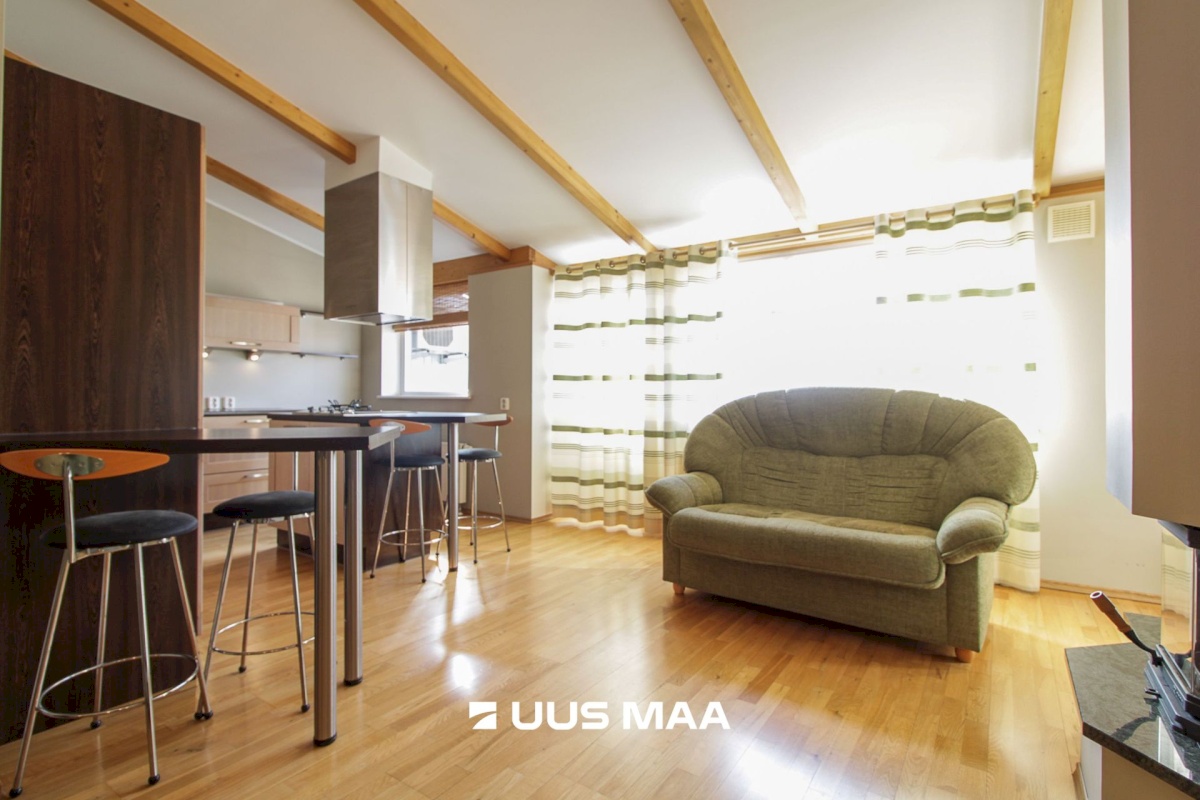 Pärnu linn, Pärnu linn, Kesklinn, Side tn 2a/2