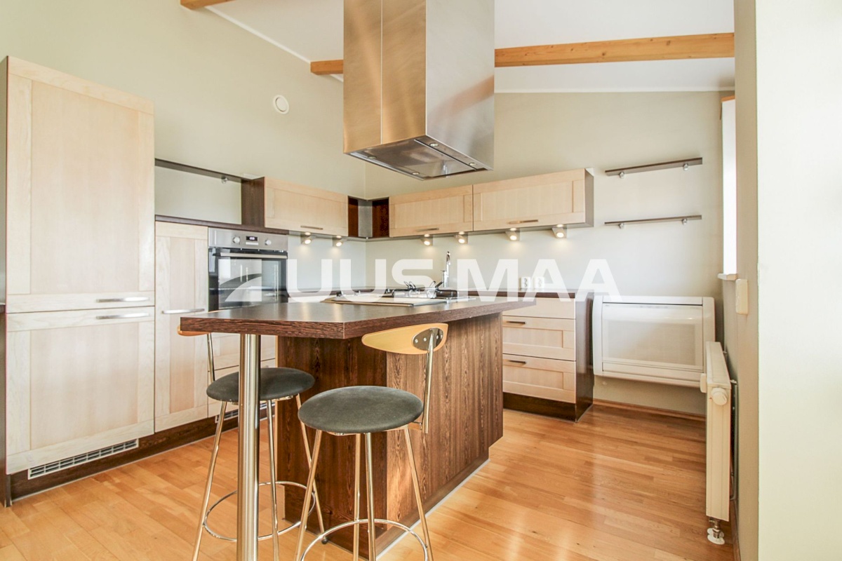 Pärnu linn, Pärnu linn, Kesklinn, Side tn 2a/2