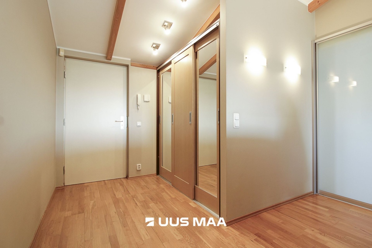 Pärnu linn, Pärnu linn, Kesklinn, Side tn 2a/2