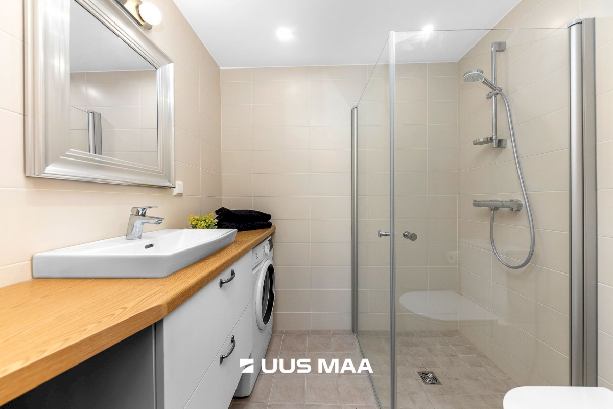 Tallinn, Mustamäe linnaosa, Kadaka, Heli 7/2