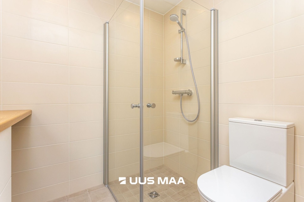 Tallinn, Mustamäe linnaosa, Kadaka, Heli 7/2