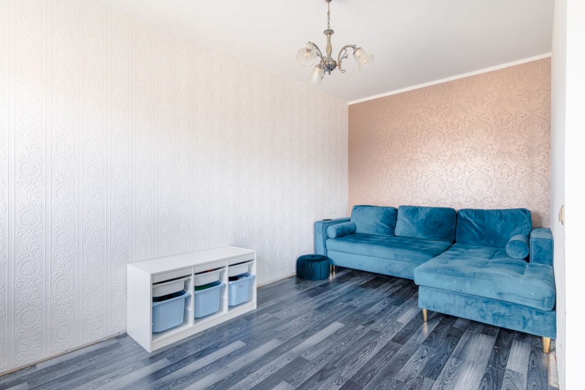 Rakvere linn, Mõisavälja 10