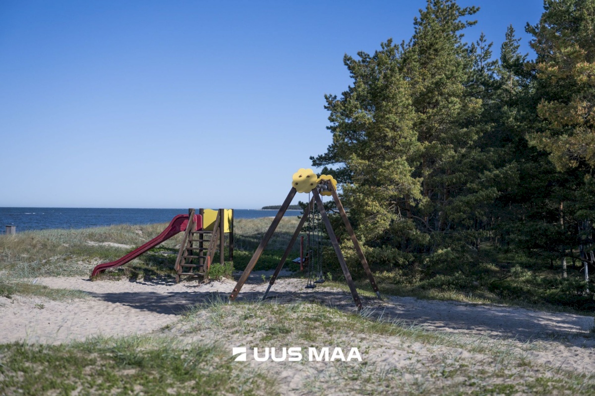 Lääne-Nigula vald, Elbiku küla/Ölbäck