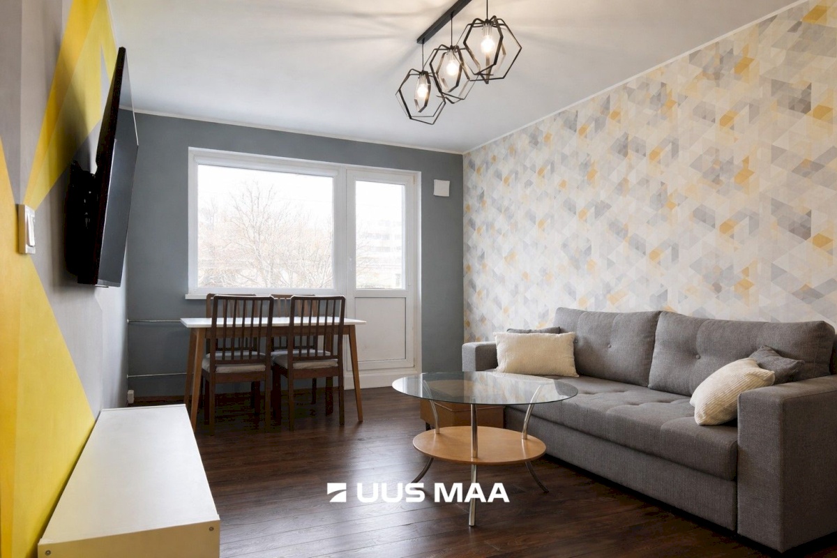 Tallinn, Mustamäe linnaosa, A. H. Tammsaare tee 121