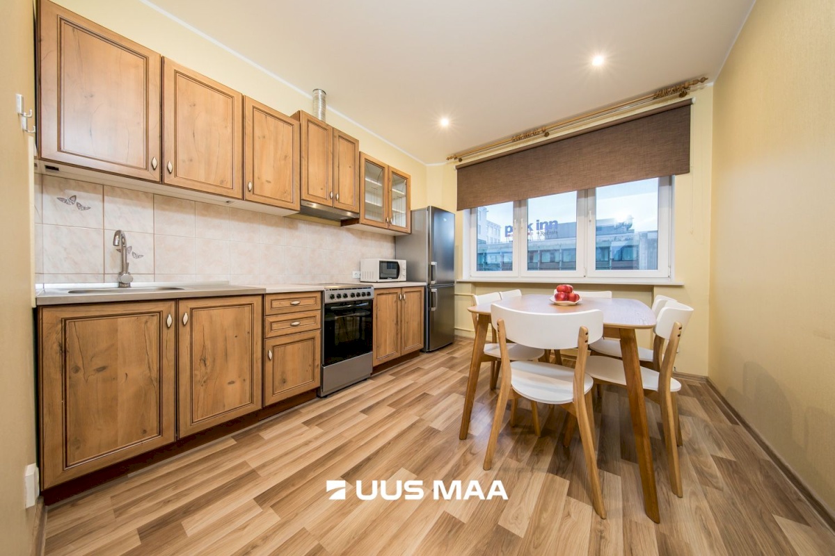 Tallinn, Kesklinna linnaosa, Narva mnt 6