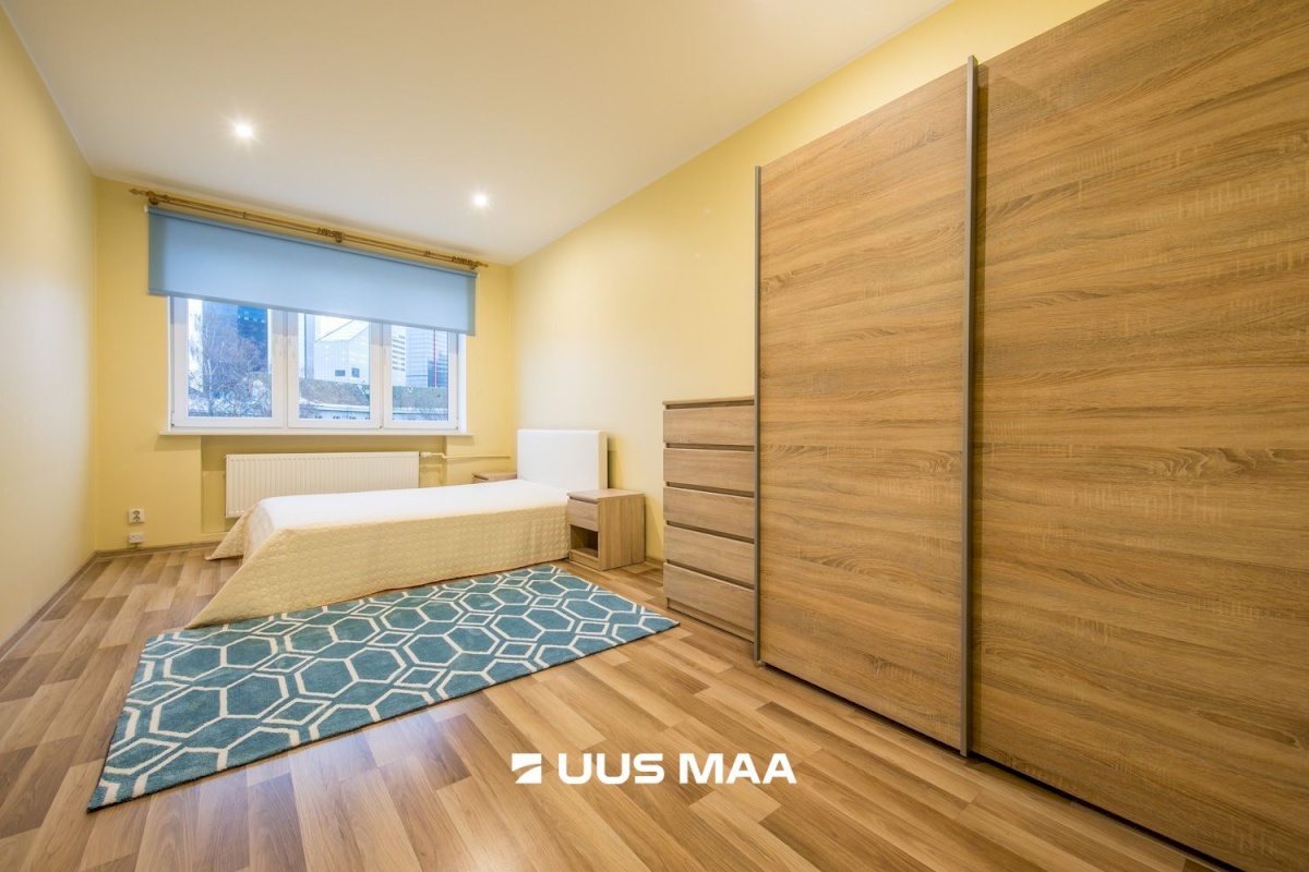 Tallinn, Kesklinna linnaosa, Narva mnt 6