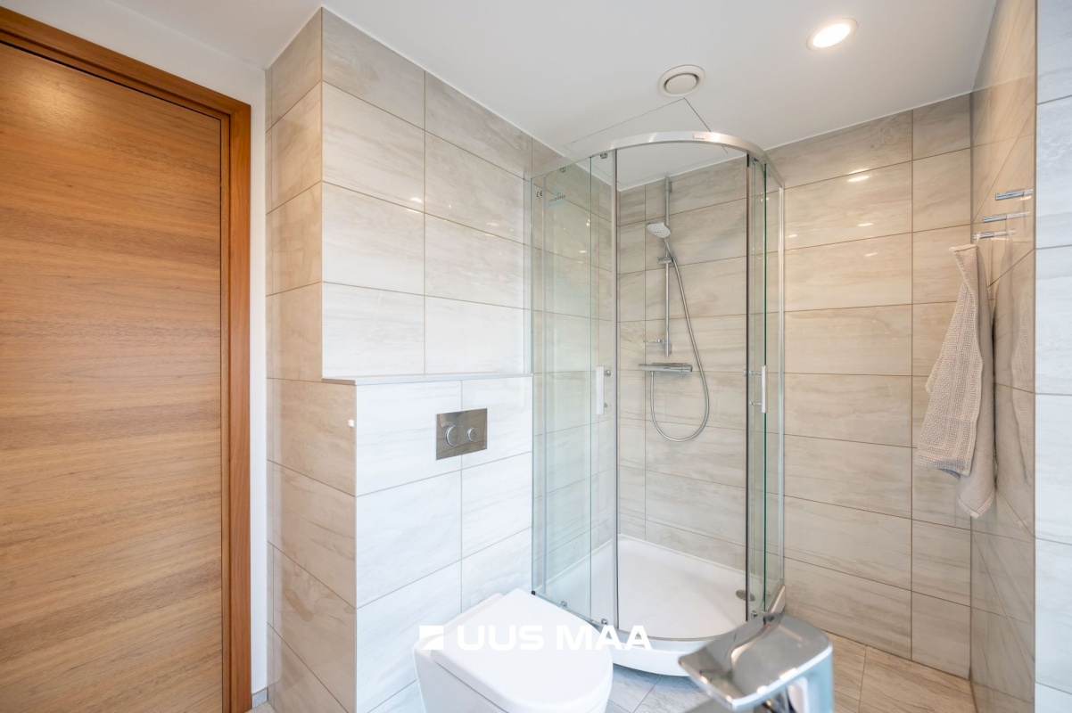 Tallinn, Kesklinna linnaosa, Kadriorg, Terase tn 16