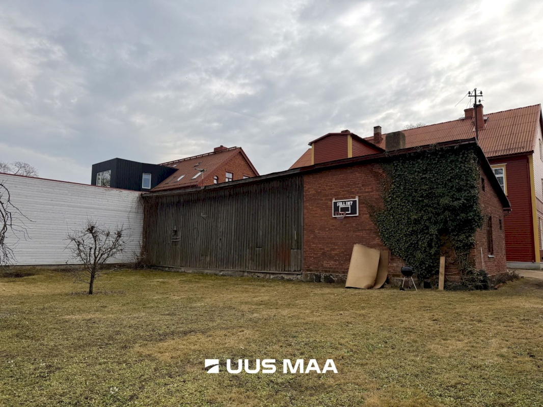 Viljandi linn, Kesklinn, Posti 7