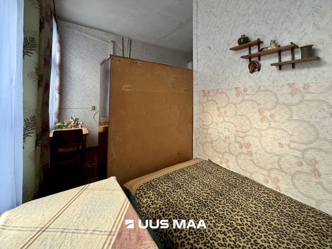 Viljandi linn, Kesklinn, Posti 7