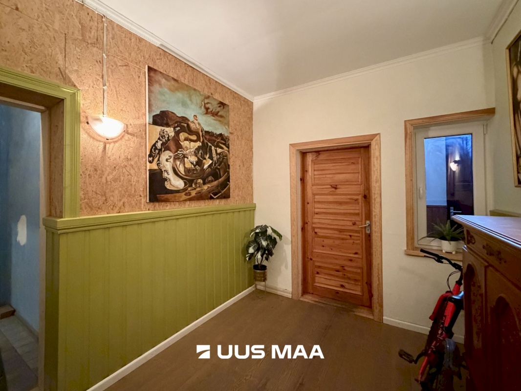 Viljandi linn, Kesklinn, Posti 7