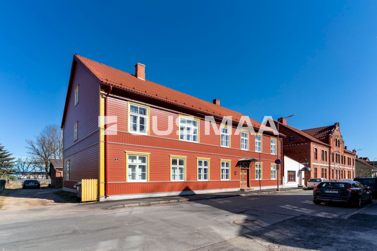 Viljandi linn, Kesklinn, Posti 7