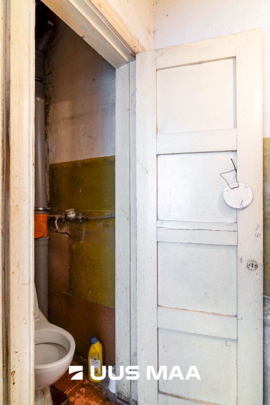 Viljandi linn, Kesklinn, Posti 7