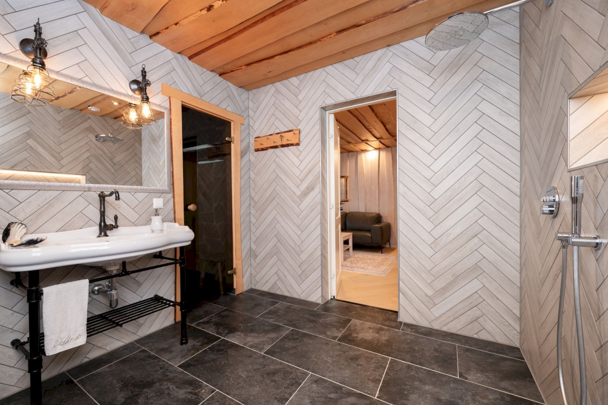 Lääne-Harju vald, Lohusalu küla, Mäe tn 10