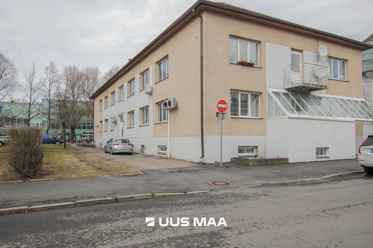 Pärnu linn, Pärnu linn, Kesklinn, Õhtu põik 4