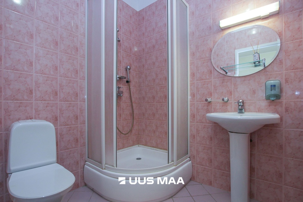 Pärnu linn, Pärnu linn, Kesklinn, Õhtu põik 4