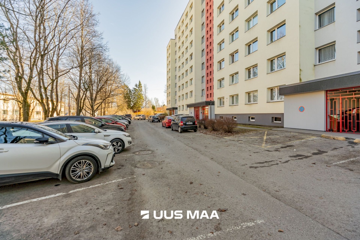 Tallinn, Kristiine linnaosa, Kirsi tn 8