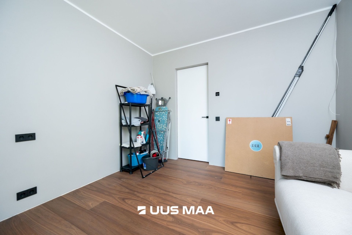 Jõelähtme vald, Manniva küla, Kivikirve tee 9
