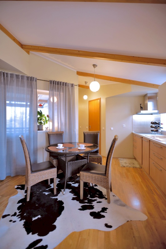 Pärnu linn, Pärnu linn, Rannarajoon, Side 2A/2