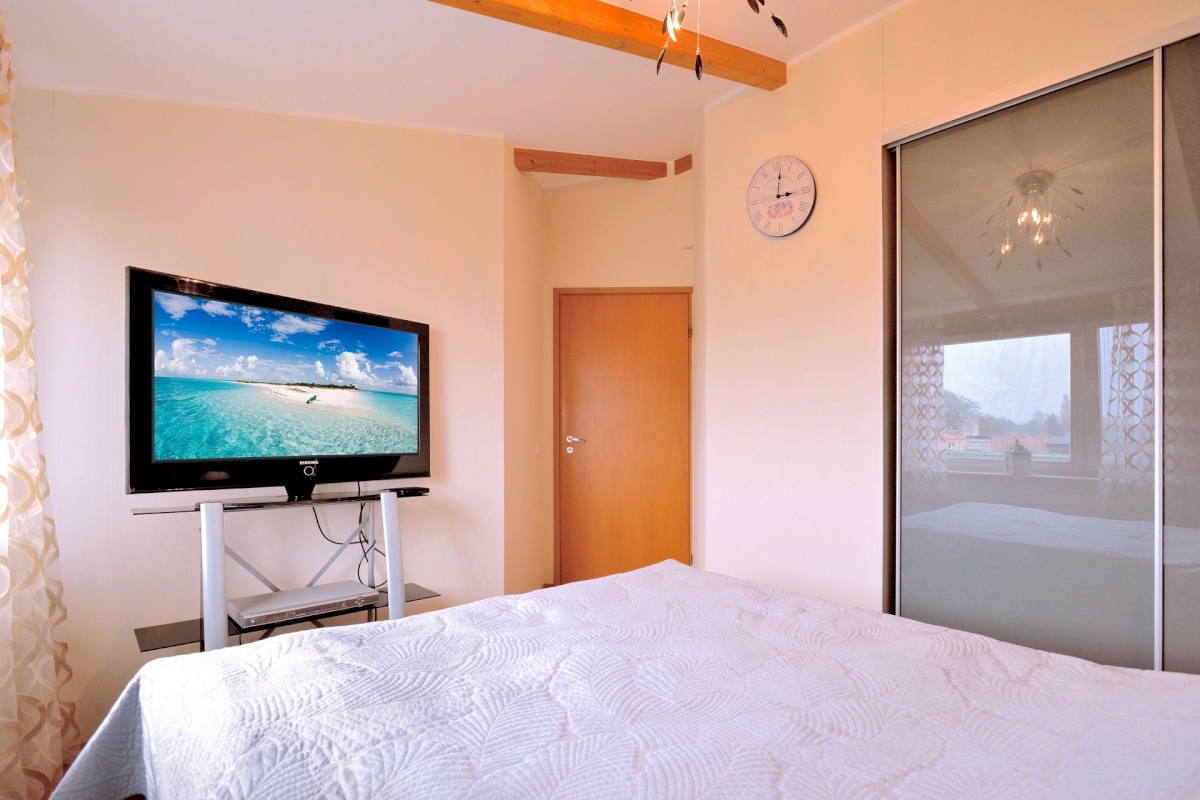 Pärnu linn, Pärnu linn, Rannarajoon, Side 2A/2