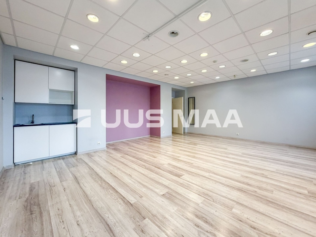 Tallinn, Kesklinna linnaosa, Liivalaia tn 28