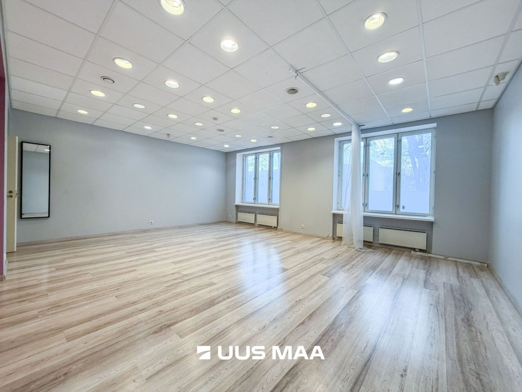 Tallinn, Kesklinna linnaosa, Liivalaia tn 28